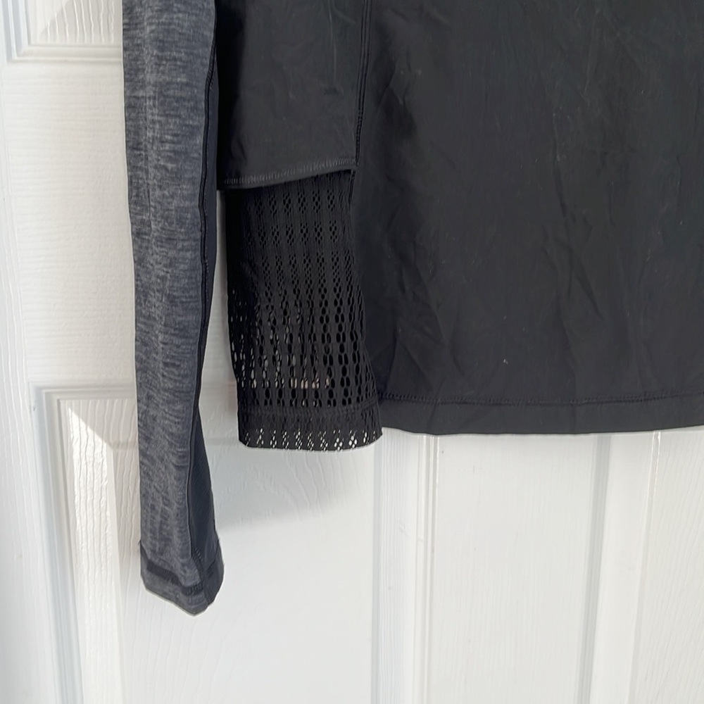 Lululemon Pullover - Picture 2 of 5
